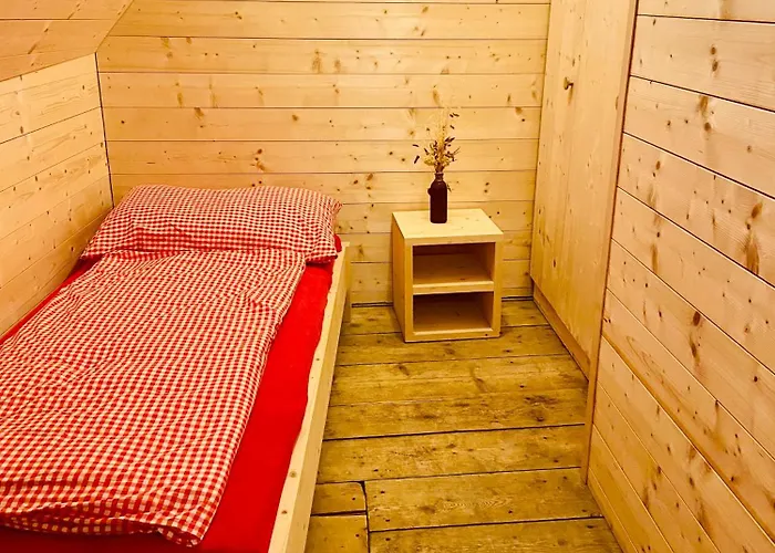 Alp Es-cha Dadour 3*