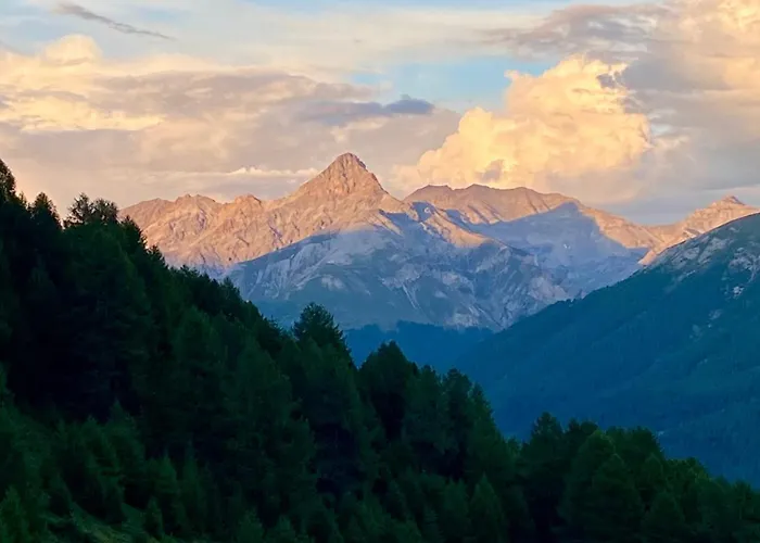 Alojamento de Acomodação e Pequeno-almoço Alp Es-cha Dadour 3*