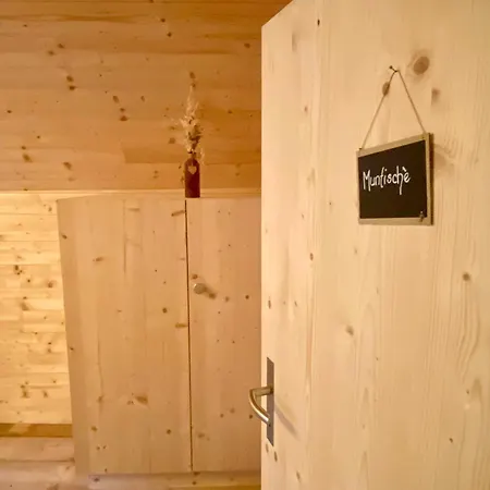 Bed & Breakfast Alp Es-cha Dadour